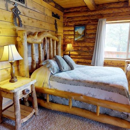 Canyon View Family Cabin, Deck, Tv Room, Games, Bbq, Campfire 몬티첼로 외부 사진