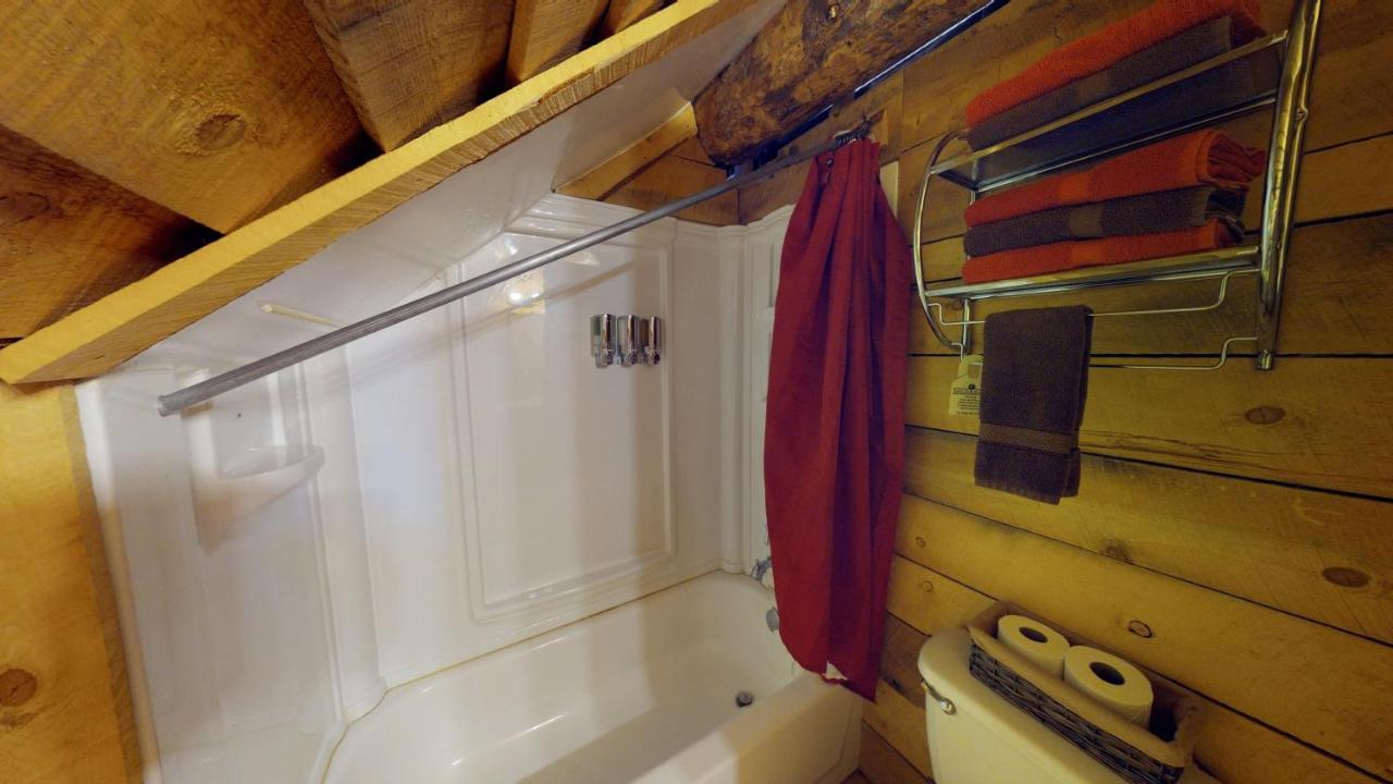 Canyon View Family Cabin, Deck, Tv Room, Games, Bbq, Campfire 몬티첼로 외부 사진
