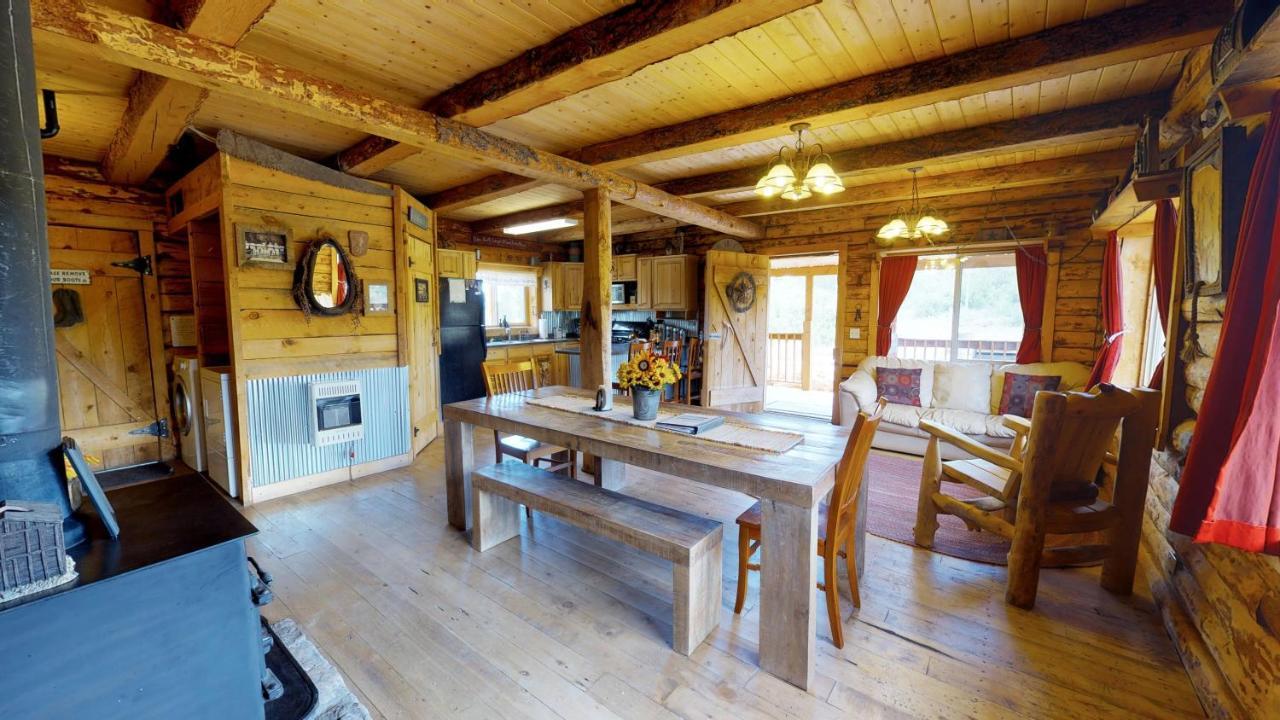 Canyon View Family Cabin, Deck, Tv Room, Games, Bbq, Campfire 몬티첼로 외부 사진